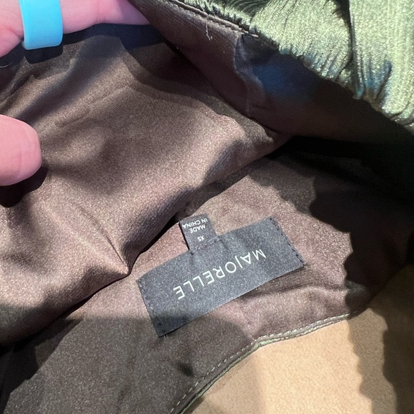 Majorelle Revolve Tiana XS mini dress green puff sleeve - Picture 7 of 9